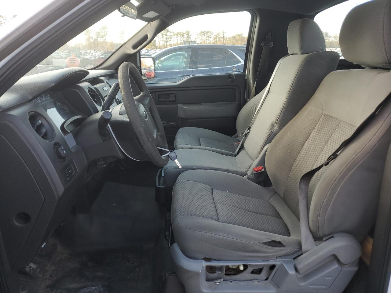 2014 Ford F-150 - Image 7