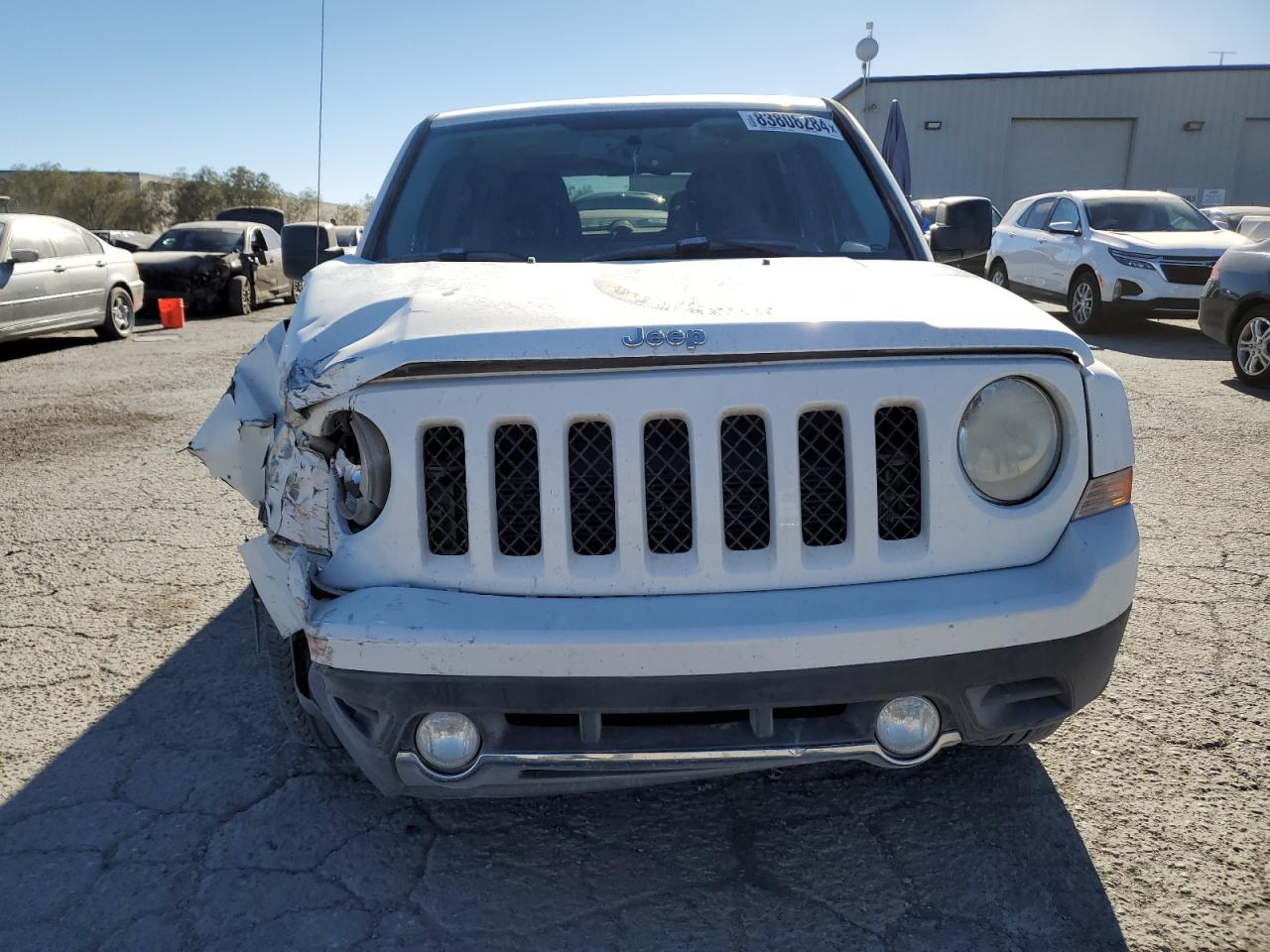 VIN 1C4NJPFB8ED650215 2014 JEEP PATRIOT no.5