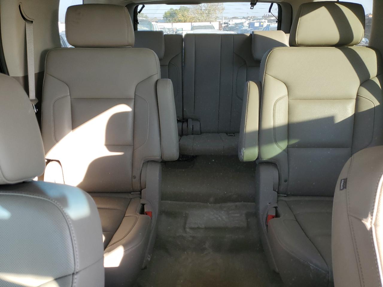 2016 GMC Yukon Slt VIN: 1GKS1BKC1GR400779 Lot: 82254404