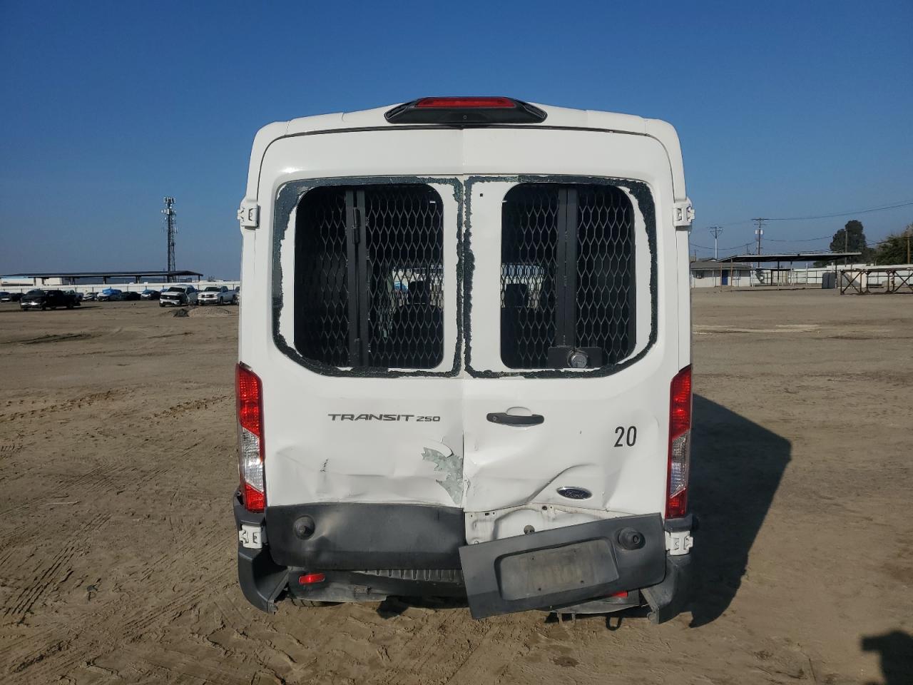 2019 Ford Transit T-250 VIN: 1FTYR2CM8KKA87639 Lot: 82816224