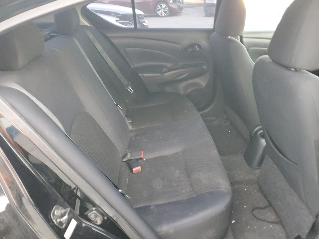 2012 Nissan Versa - Image 10
