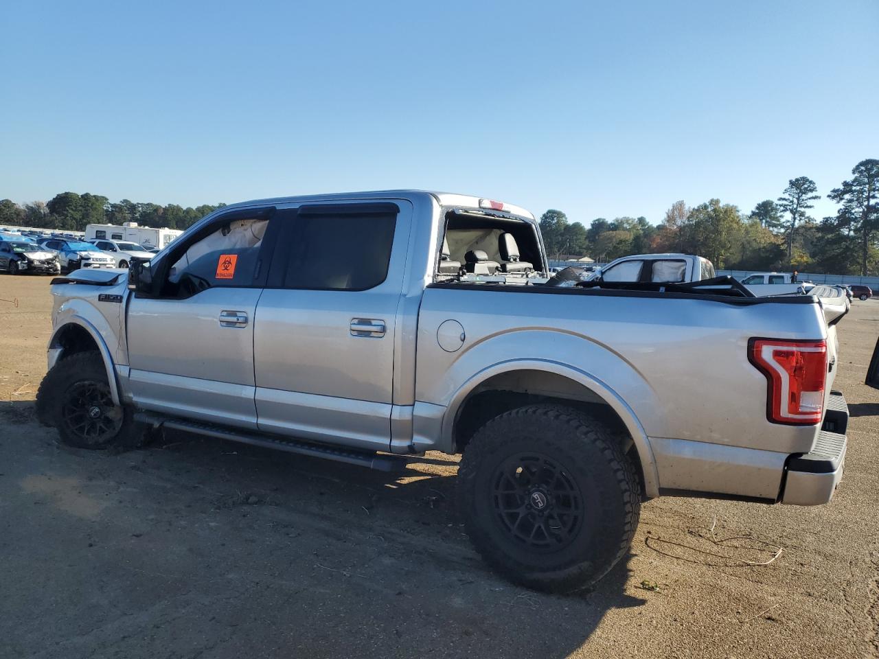 VIN 1FTEW1CP4GFC99633 2016 FORD F-150 no.2