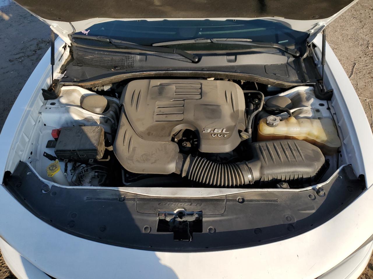 2019 Dodge Charger - Image 11