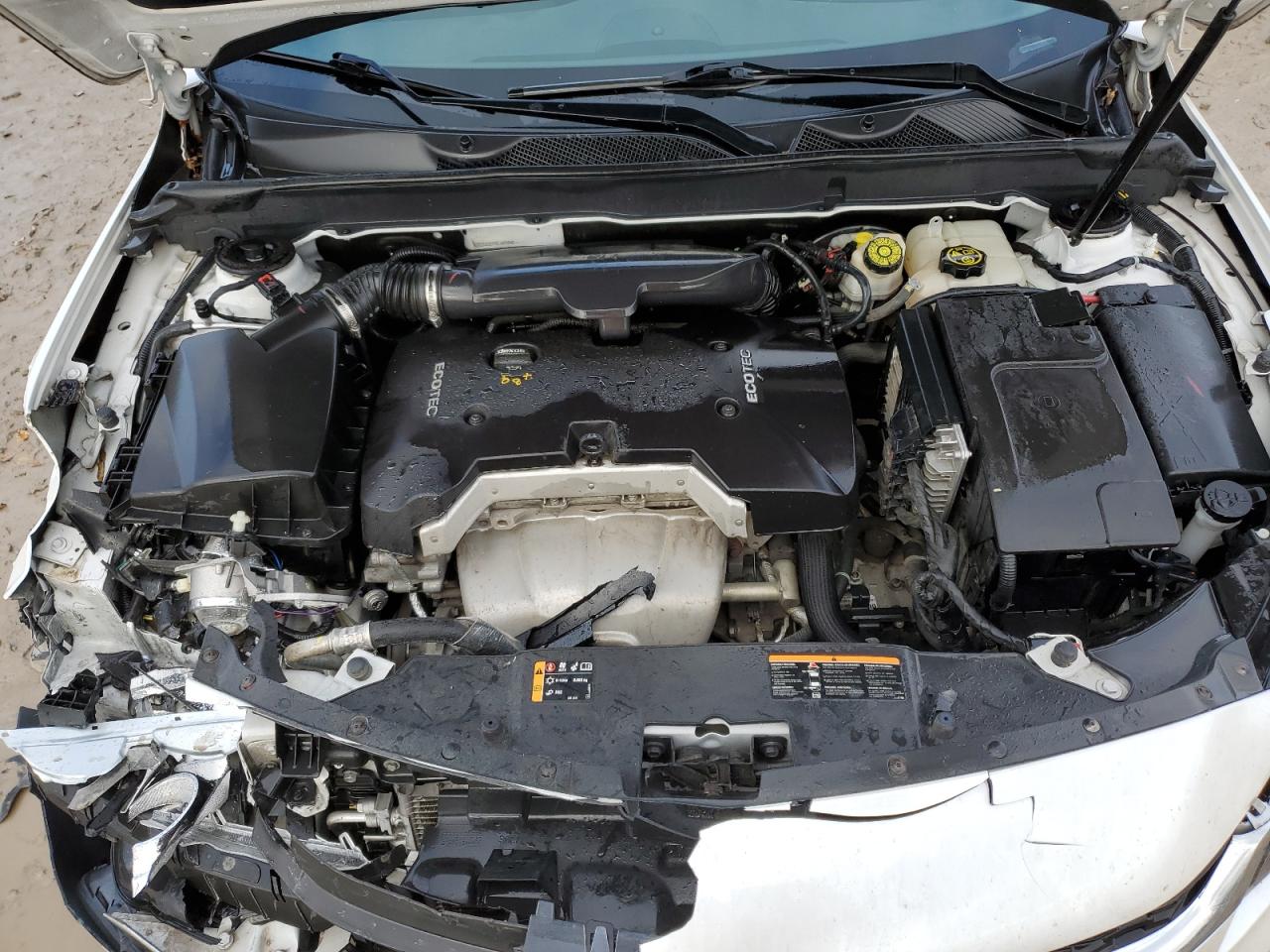 2016 Chevrolet Malibu - Image 11