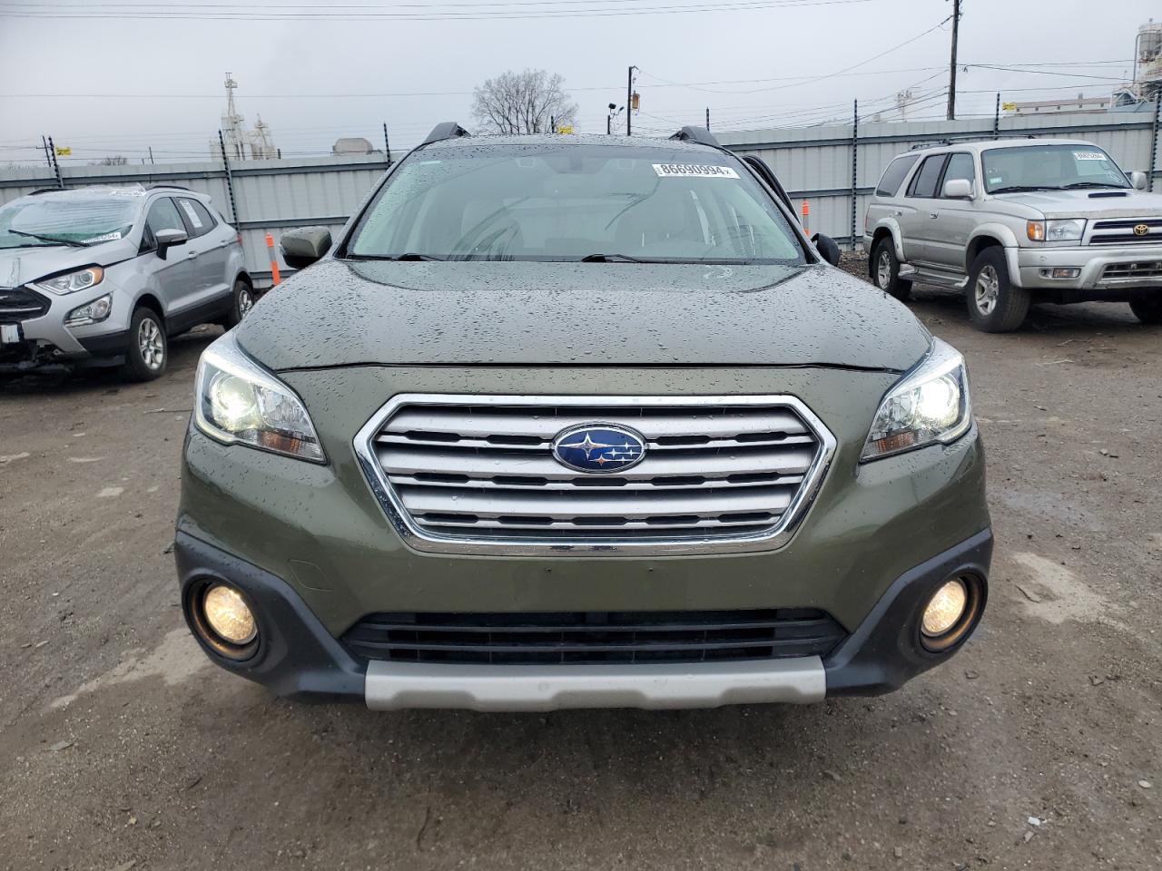 2017 Subaru Outback - Image 5