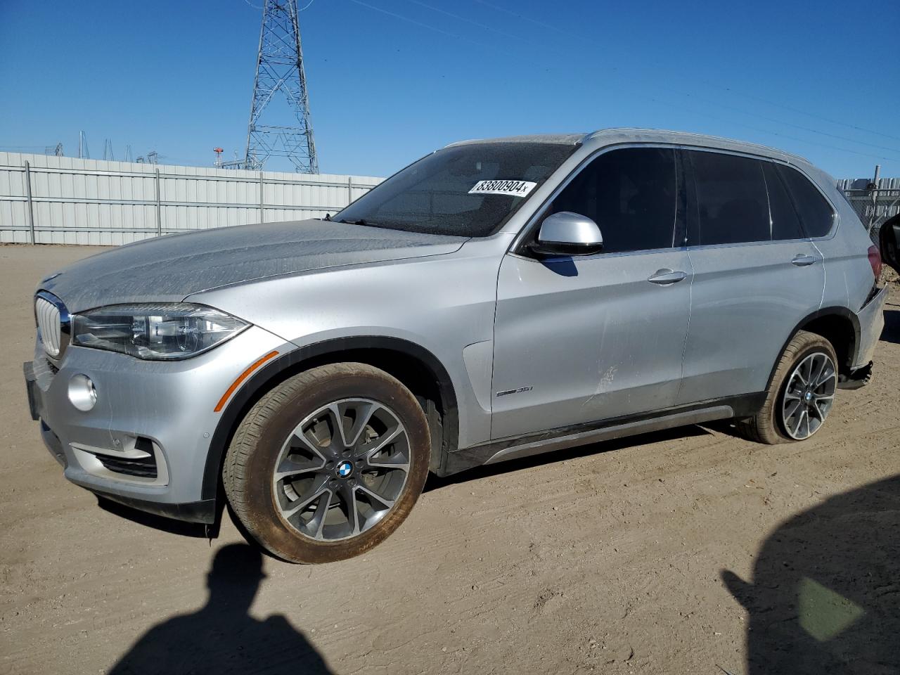 VIN 5UXKR2C5XH0U19808 2017 BMW X5 no.1