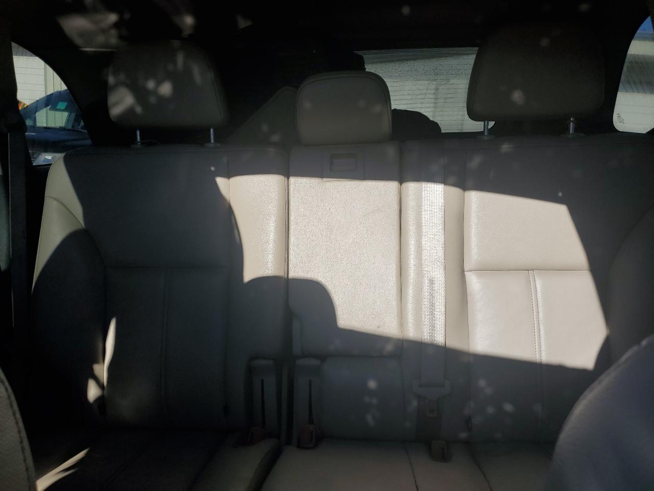 2011 Ford Edge - Image 10