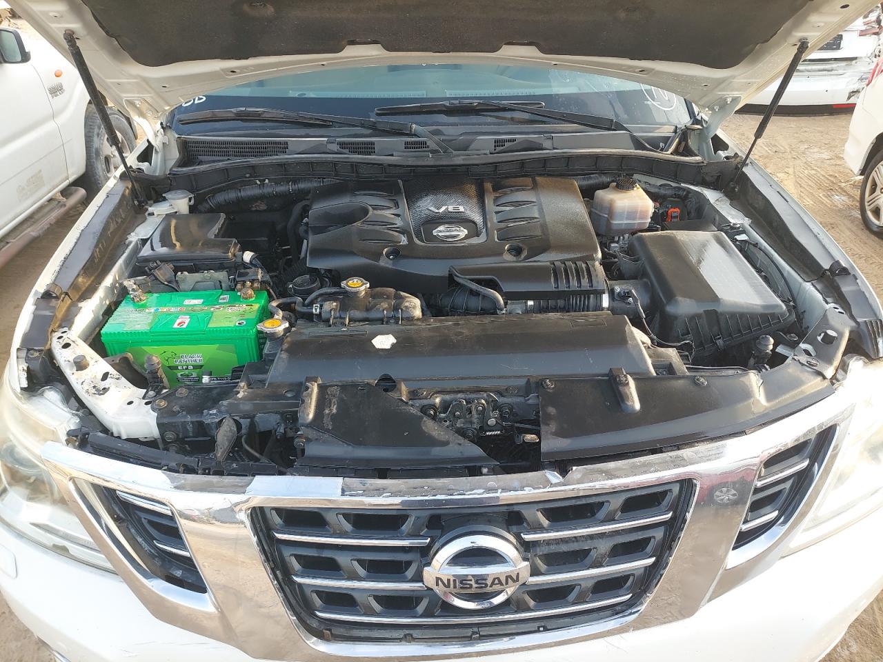 JN8AY2NY6E9060069 - 2014 Nissan Patrol - #86666344