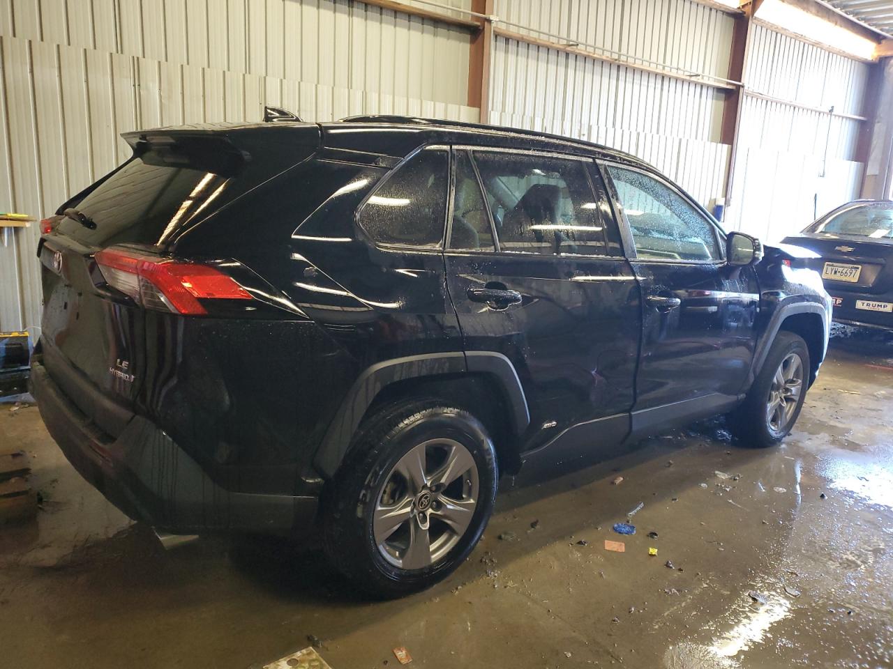 2022 Toyota RAV 4 - Image 3