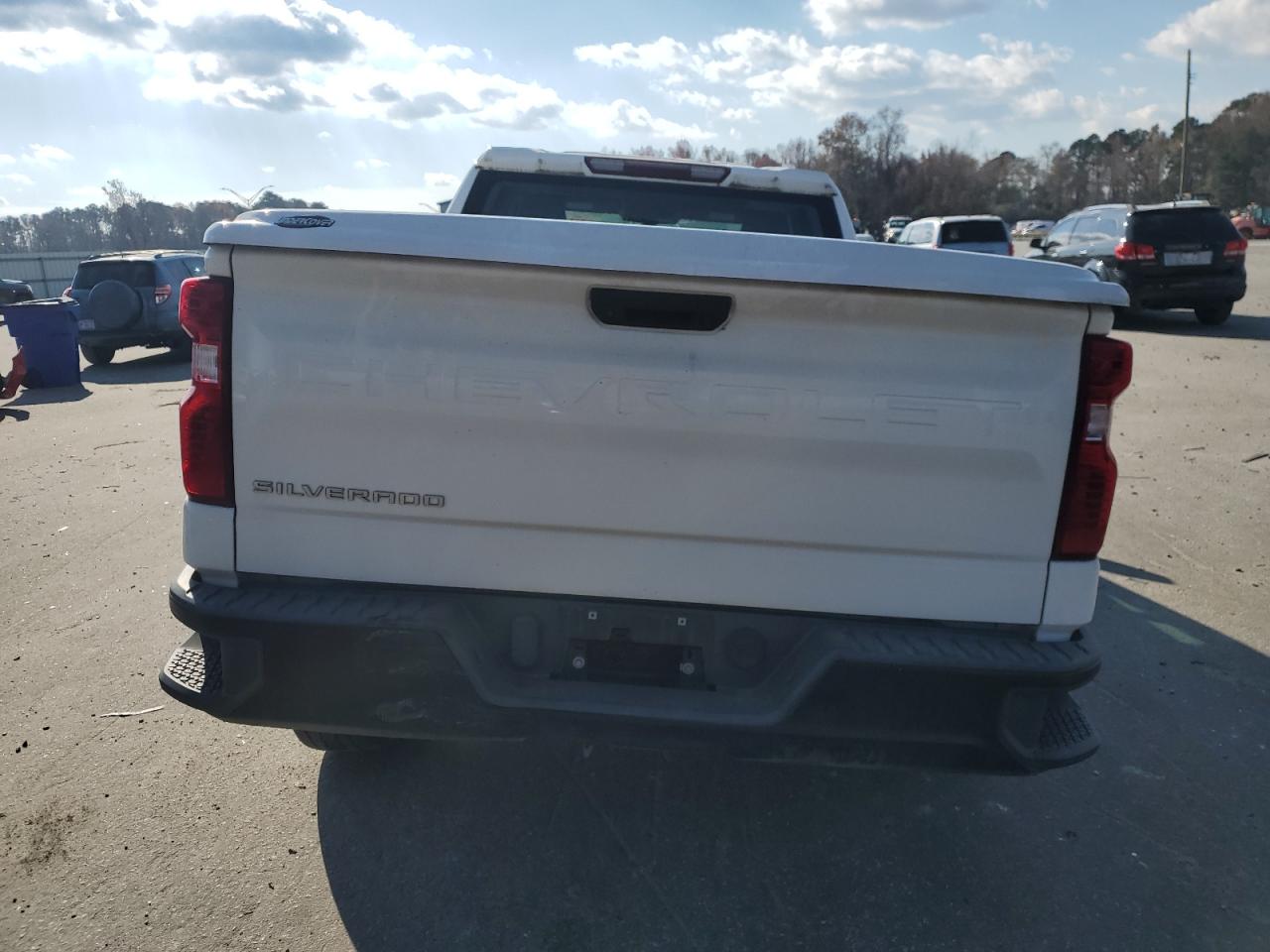 2019 Chevrolet Silverado - Image 6