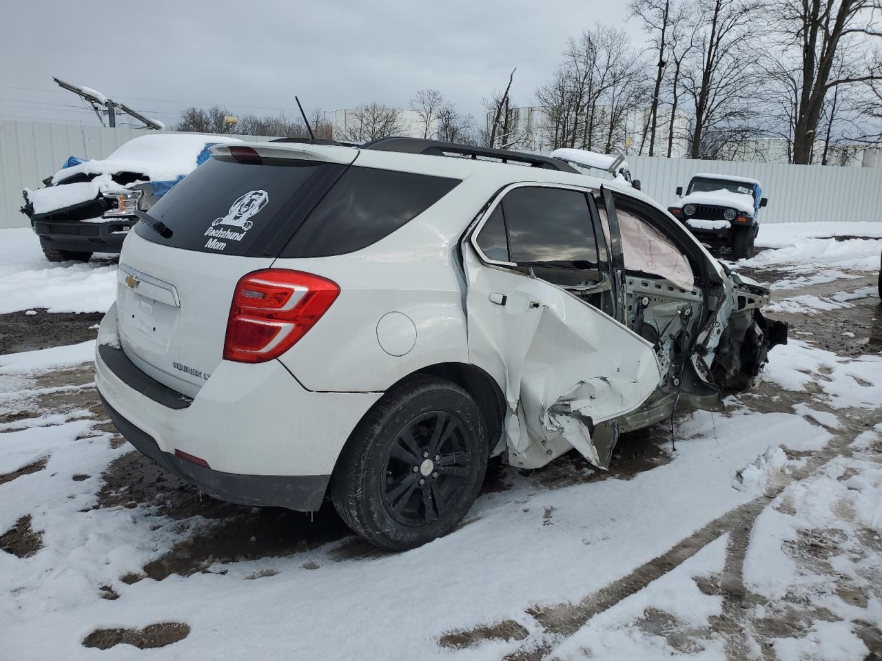 2016 Chevrolet Equinox - Image 3