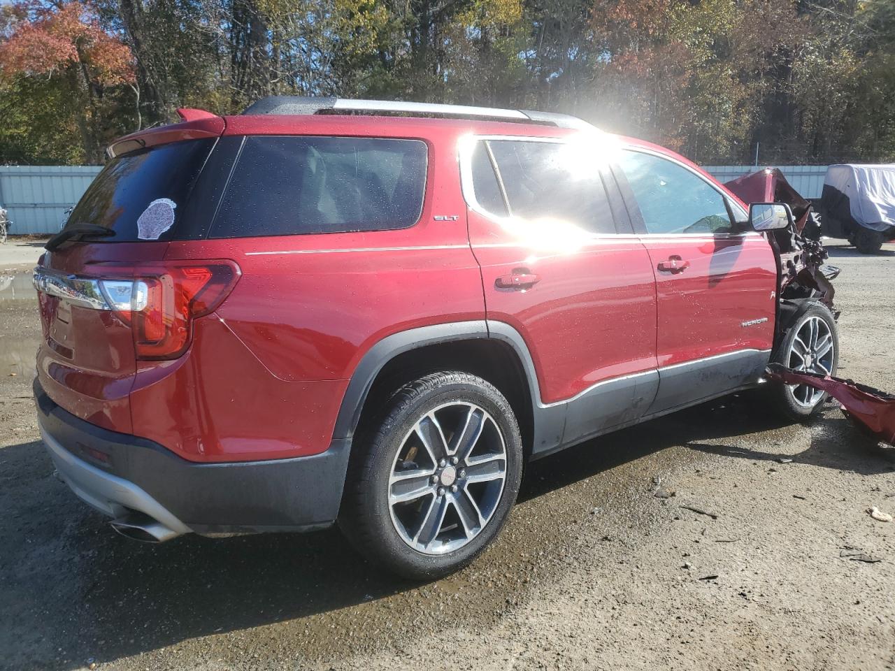 2020 GMC Acadia - Image 3