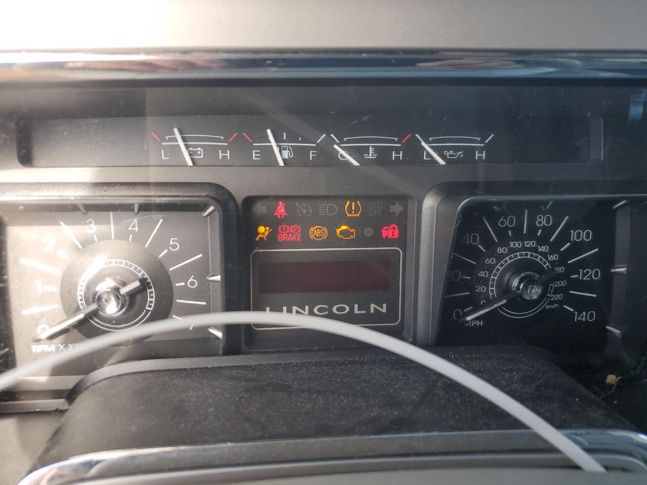 2008 Lincoln Navigator VIN: 5LMFU27588LJ04394 Lot: 84245174