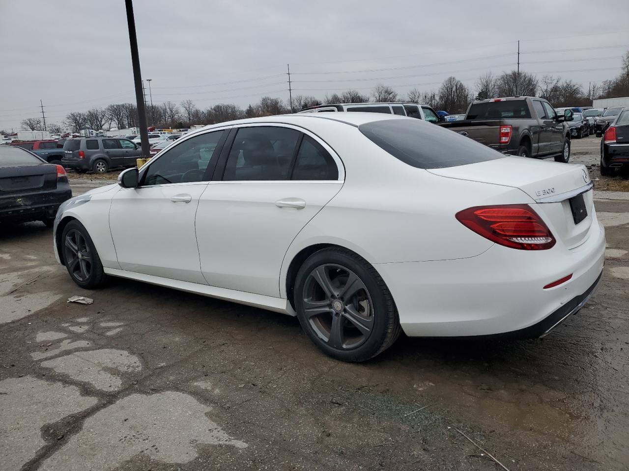 VIN WDDZF4JBXHA162002 2017 MERCEDES-BENZ E-CLASS no.2