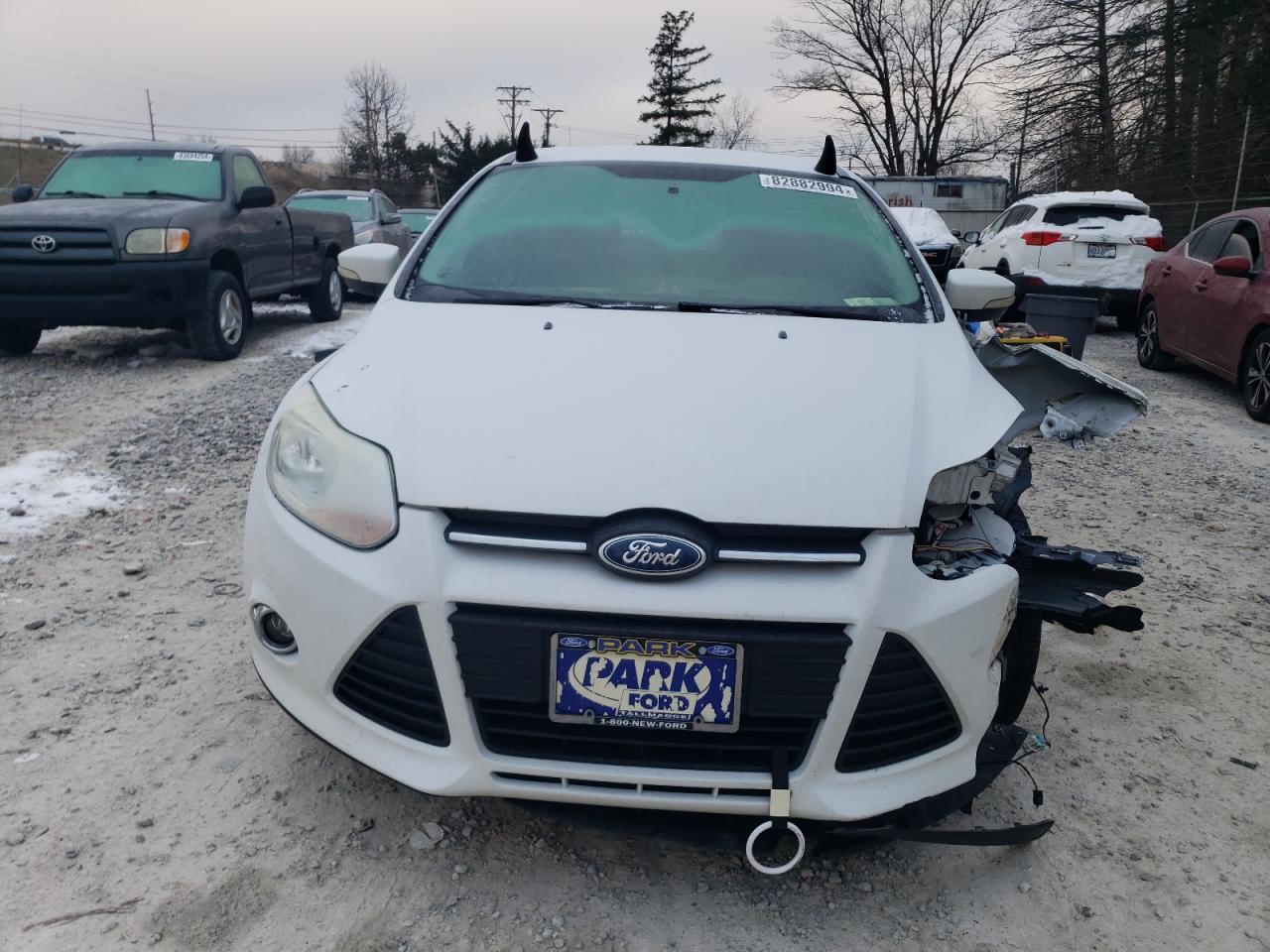 VIN 1FADP3K29EL314335 2014 FORD FOCUS no.5