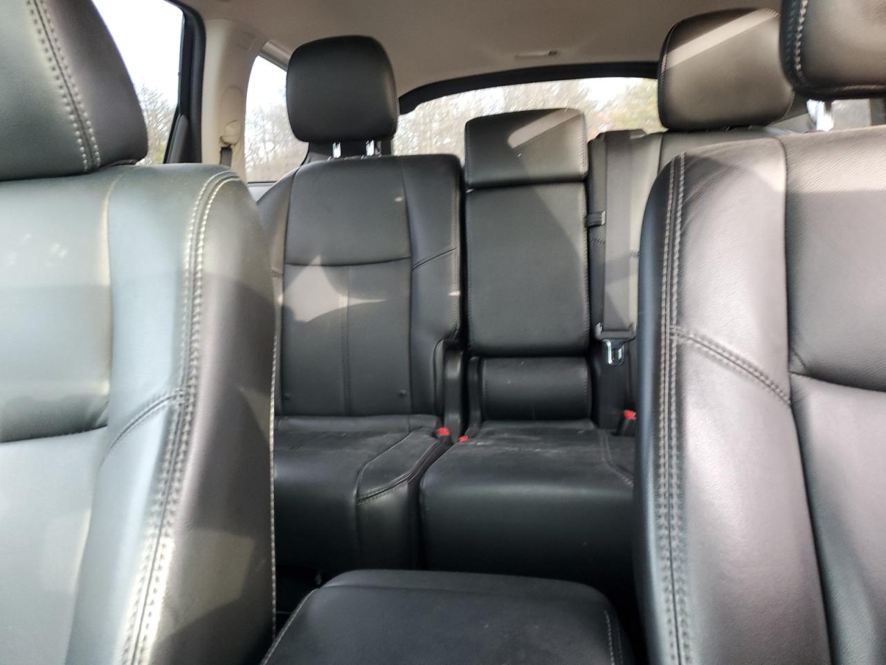 2014 Nissan Pathfinder - Image 10