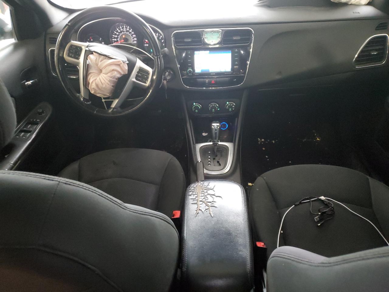 2012 Chrysler 200 Touring VIN: 1C3CCBBB3CN180617 Lot: 69845815