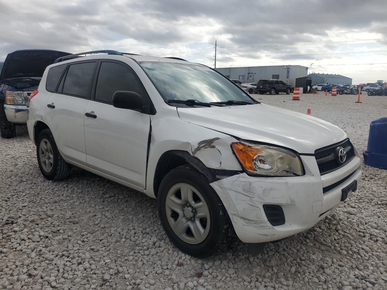 2012 Toyota RAV 4 - Image 4