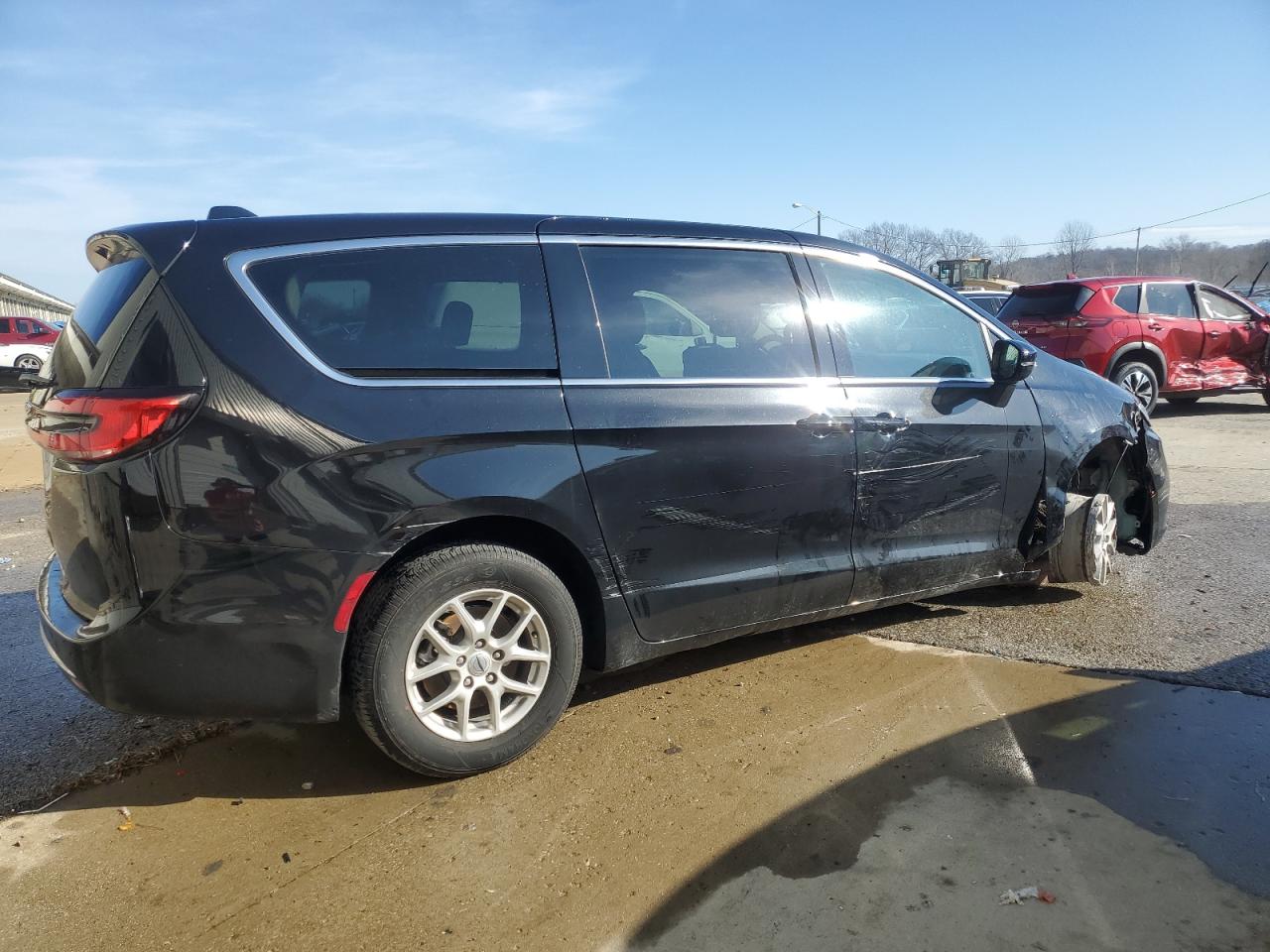 VIN 2C4RC1BG0RR171476 2024 CHRYSLER PACIFICA no.3