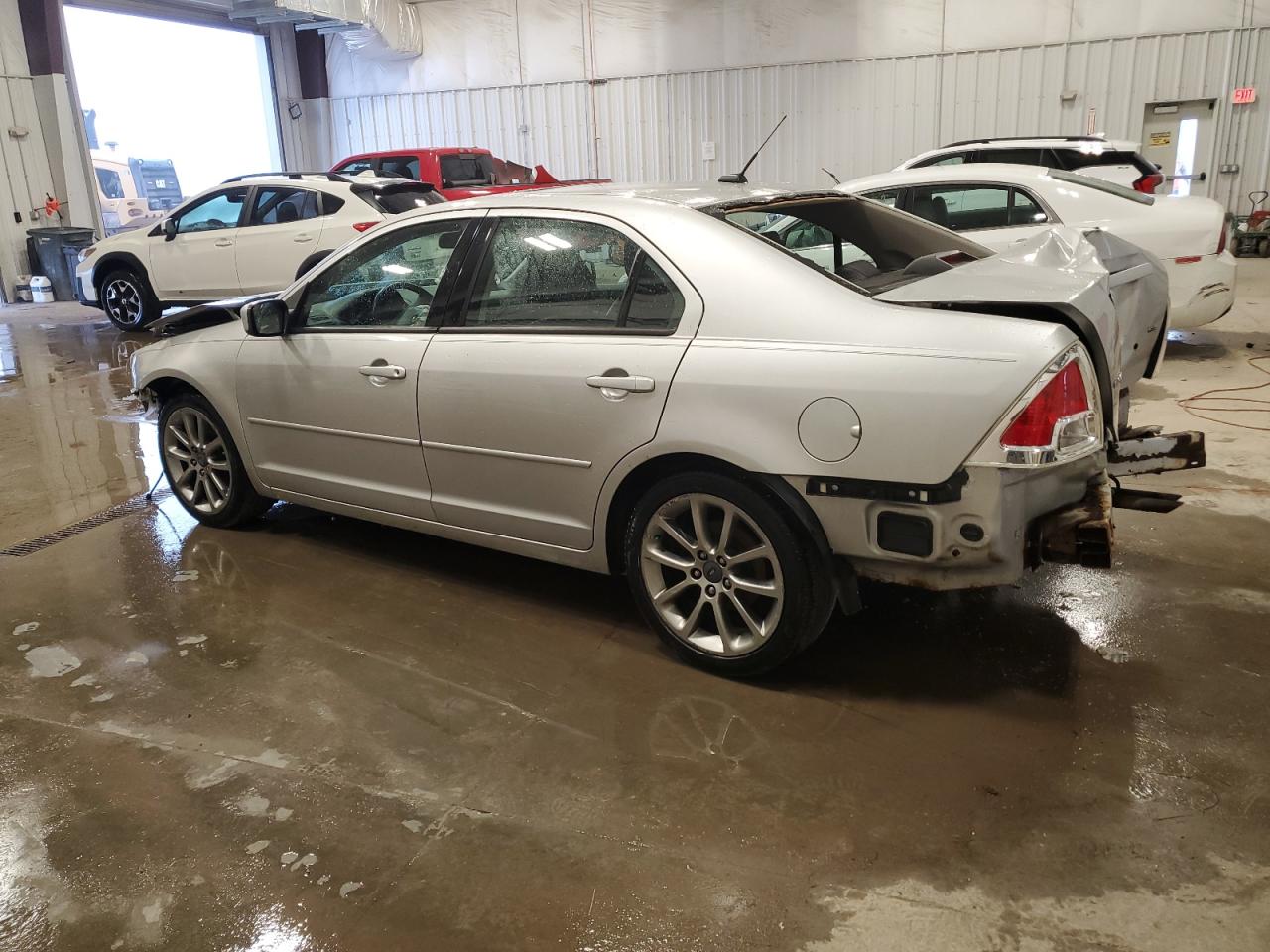 2009 Ford Fusion - Image 2