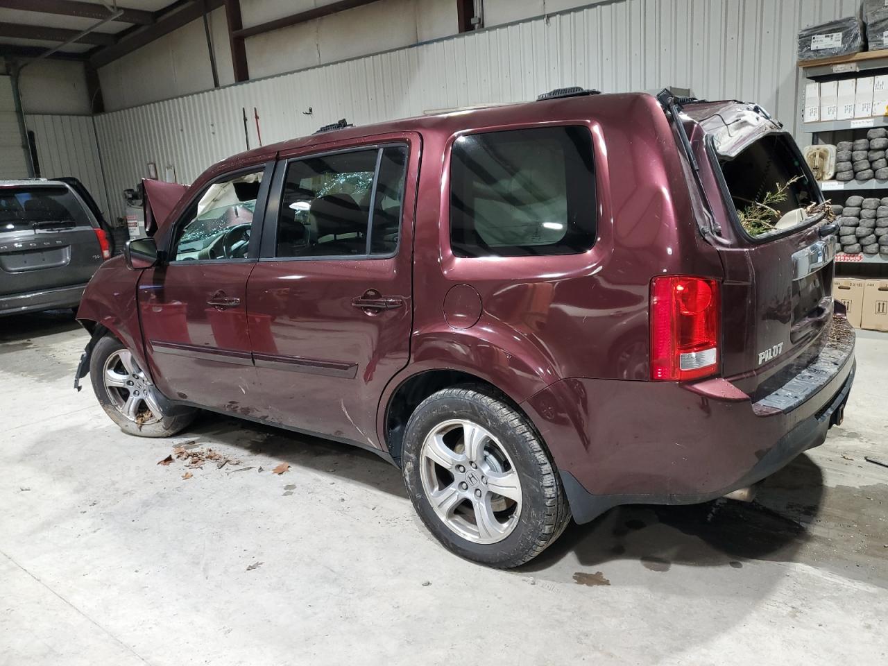 VIN 5FNYF4H76EB012463 2014 HONDA PILOT no.2