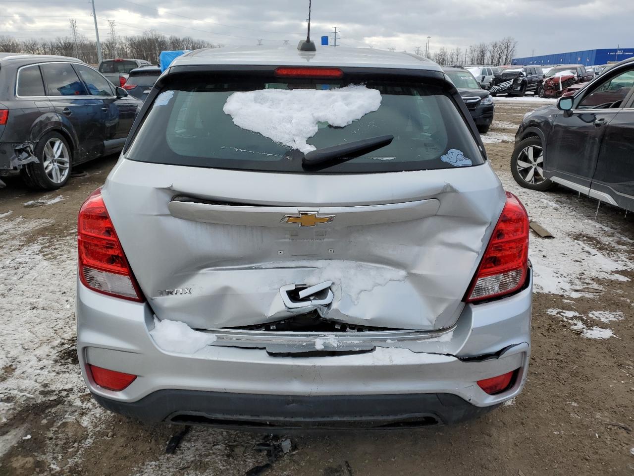 VIN 3GNCJKSB2KL319594 2019 CHEVROLET TRAX no.6