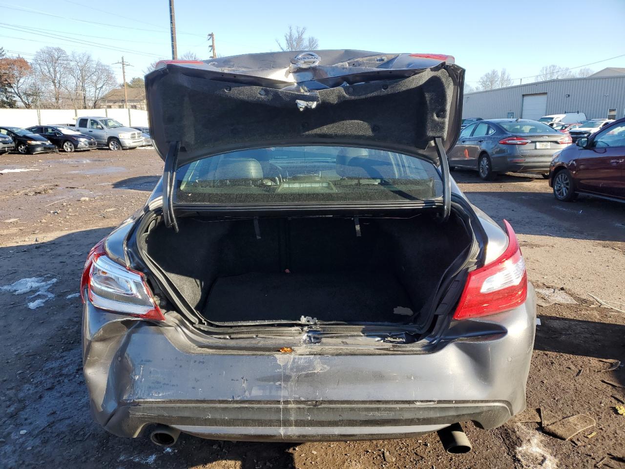 2016 Nissan Altima - Image 6
