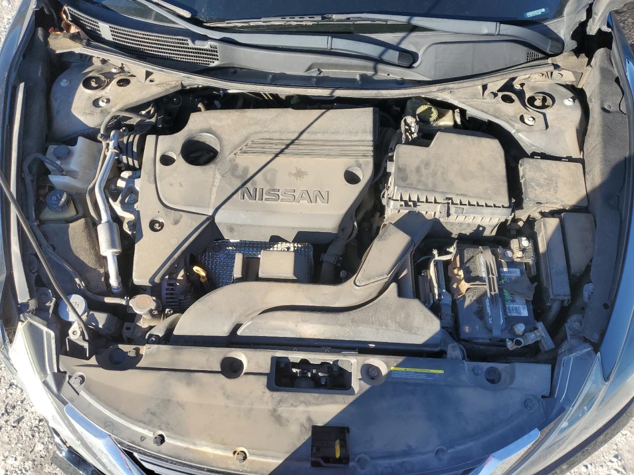 2017 Nissan Altima - Image 13