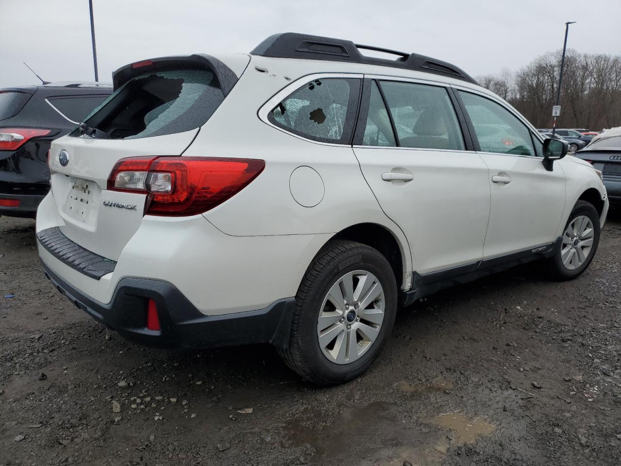 2019 Subaru Outback - Image 3