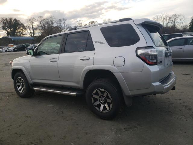  TOYOTA 4RUNNER 2018 Srebrny