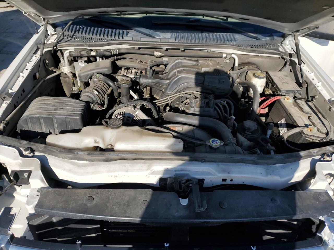 2008 Ford Explorer - Image 12