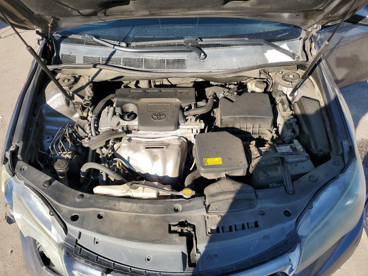 2015 Toyota Camry - Image 11