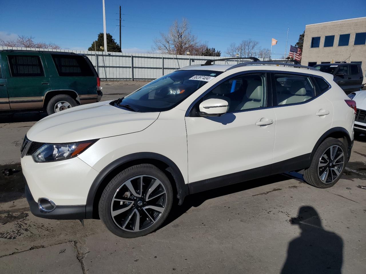 2018 Nissan Rogue - Image 1