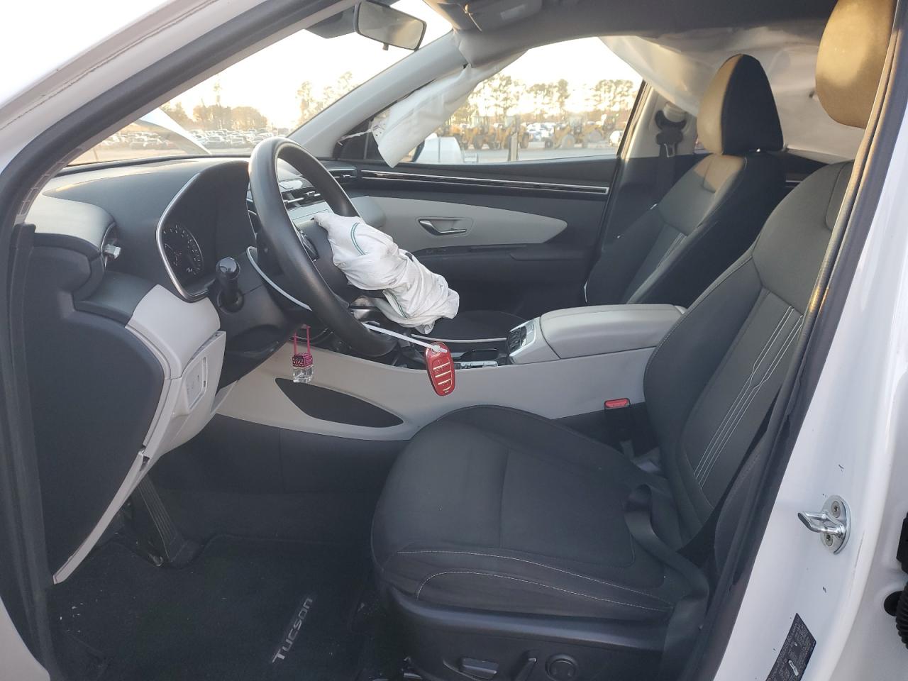 2023 Hyundai Tucson - Image 7