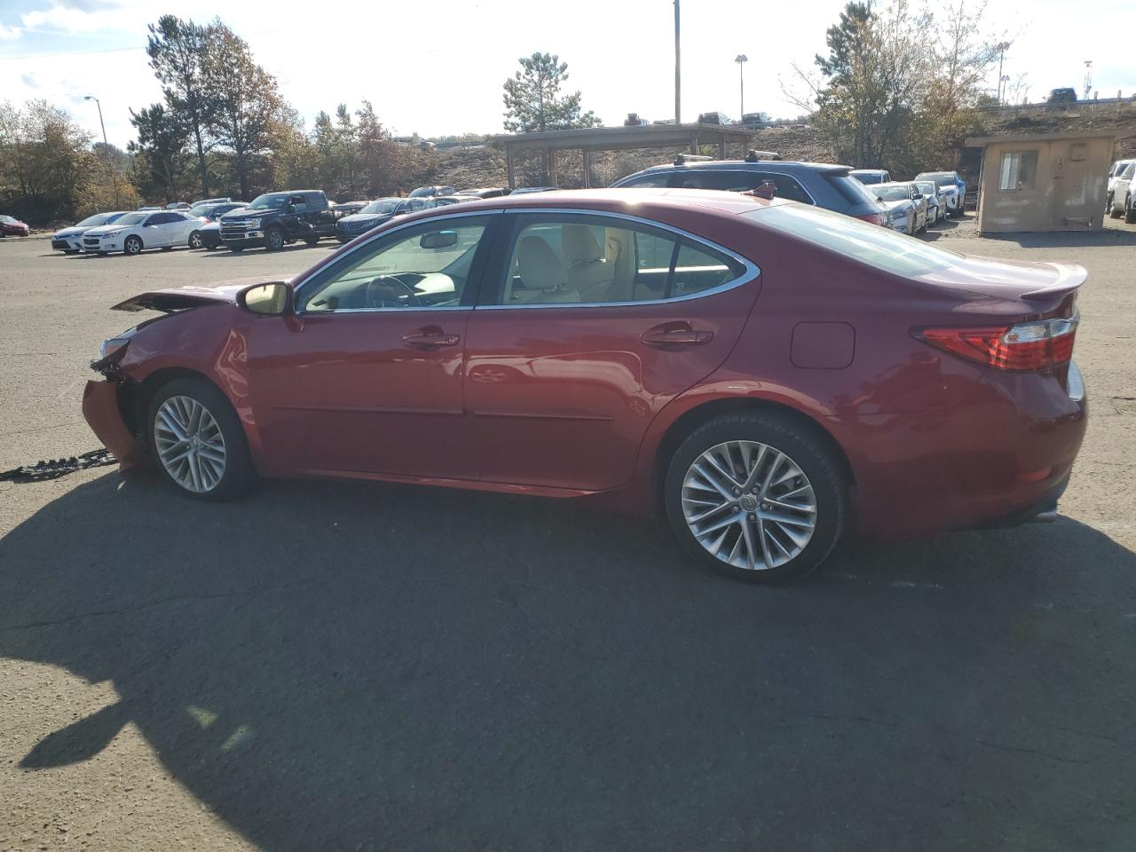 2013 Lexus ES - Image 2