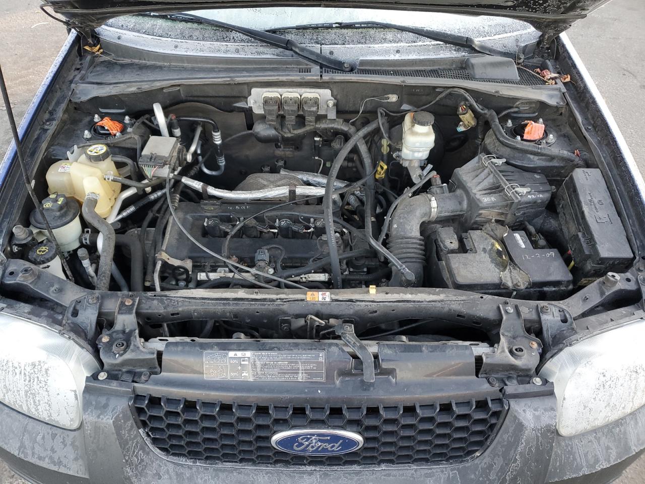 2005 Ford Escape Xls VIN: 1FMCU92Z95KD13833 Lot: 85372234