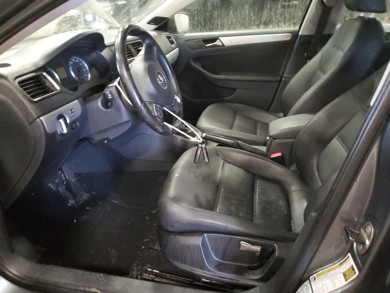 2012 Volkswagen Jetta Tdi VIN: 3VWLL7AJ7CM008003 Lot: 82441004