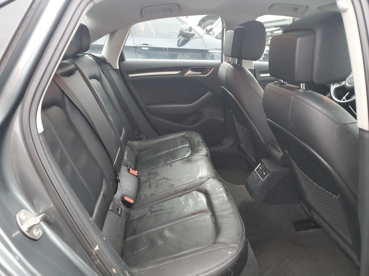 2016 Audi A3 - Image 10
