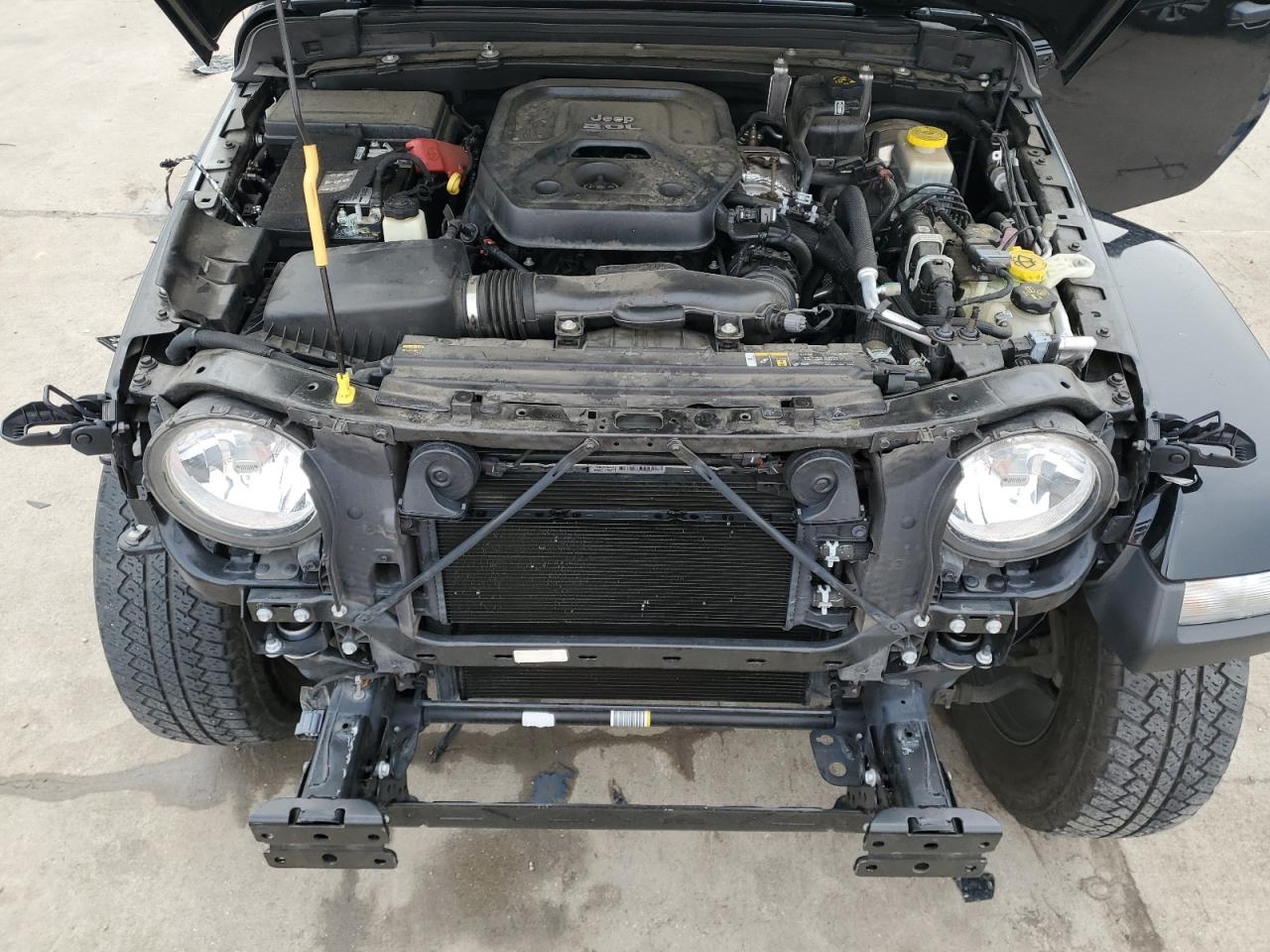 2020 Jeep Wrangler - Image 12