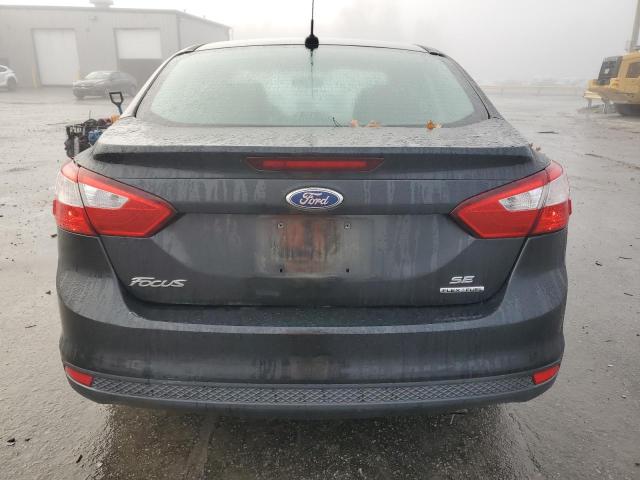 Sedans FORD FOCUS 2013 Czarny