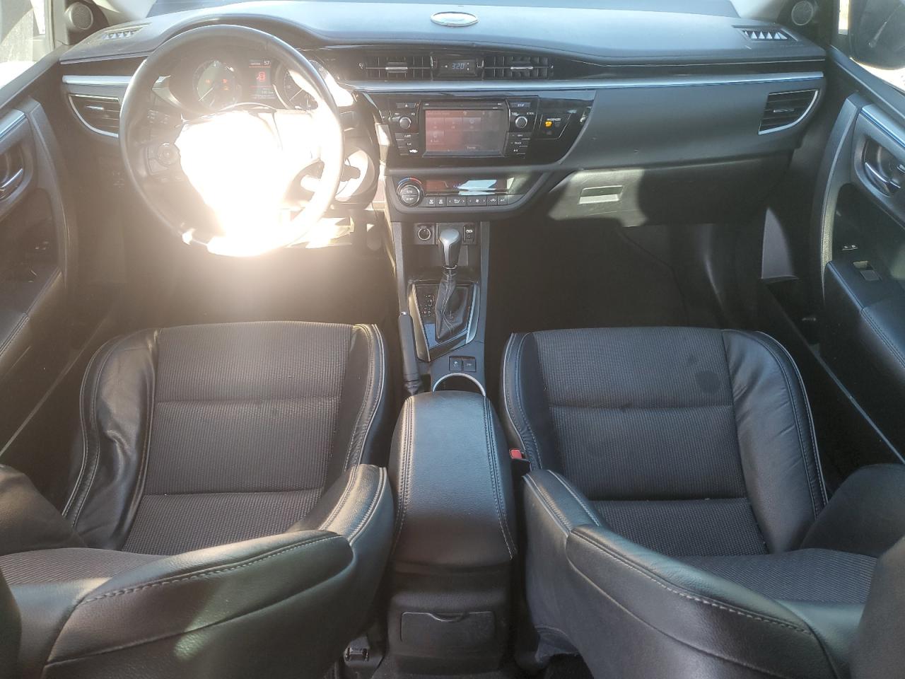 2016 Toyota Corolla - Image 8