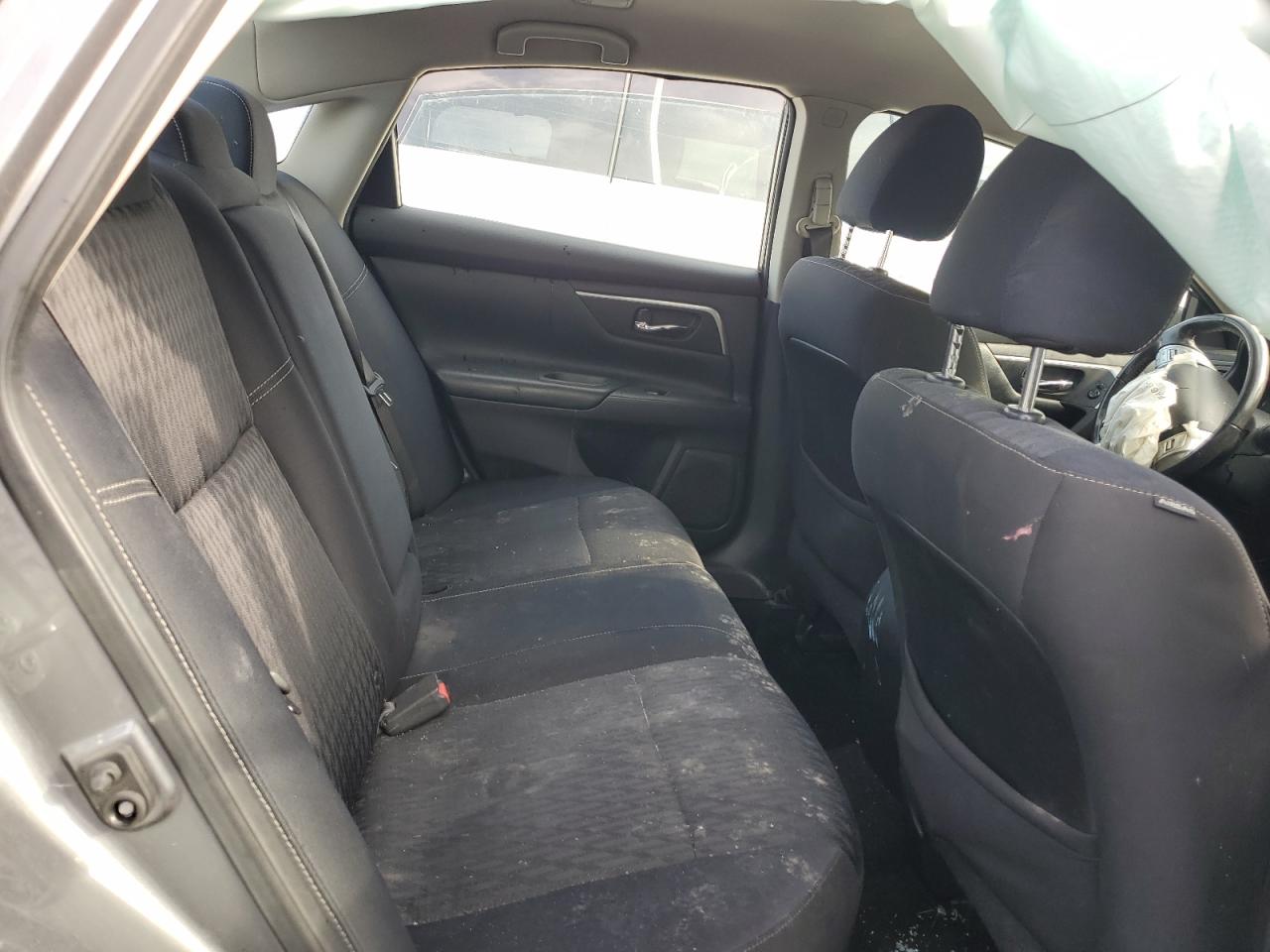 2017 Nissan Altima - Image 11