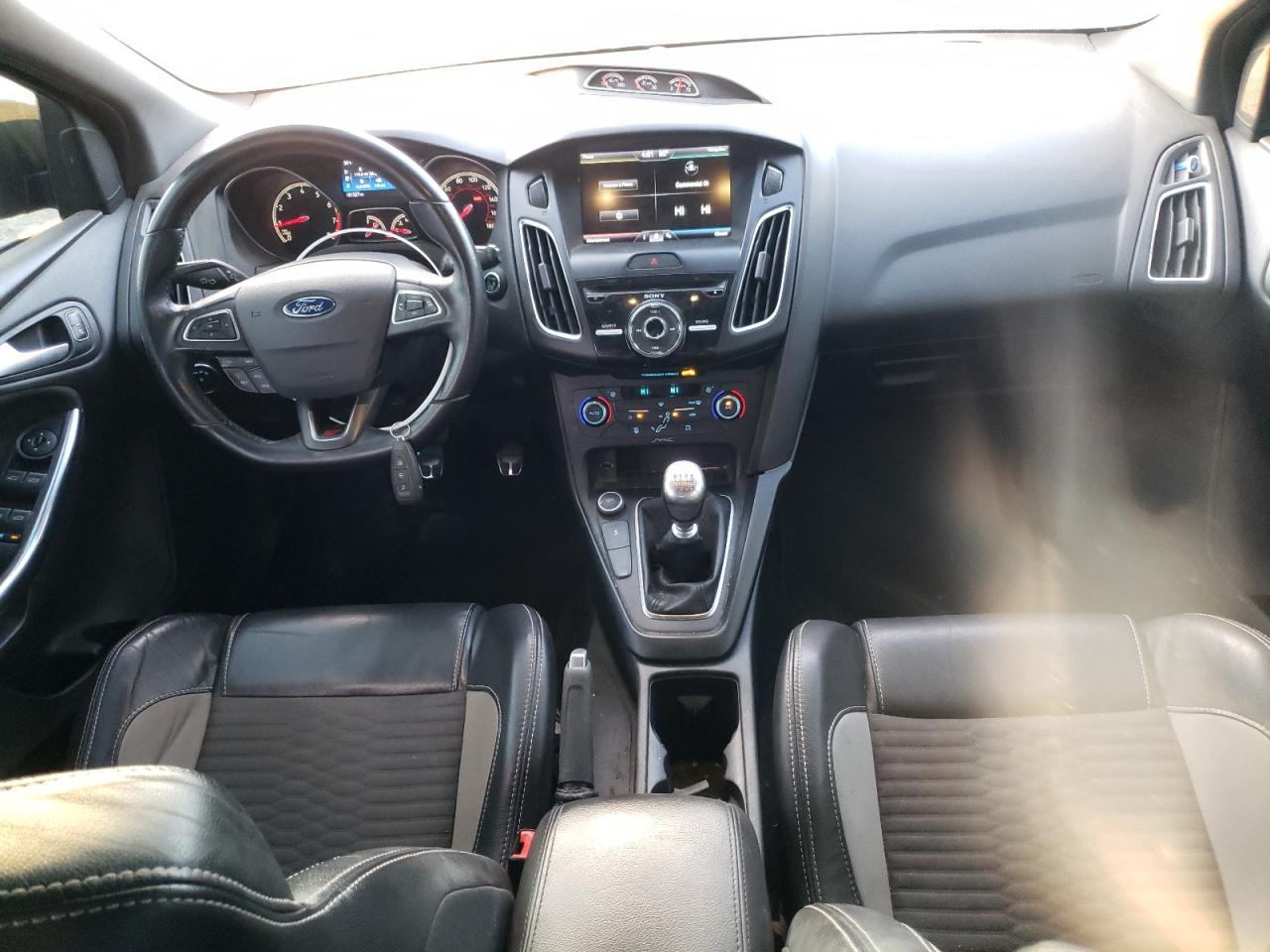 2015 Ford Focus - Image 8