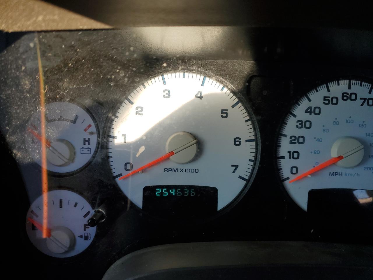 2005 Dodge RAM - Image 9