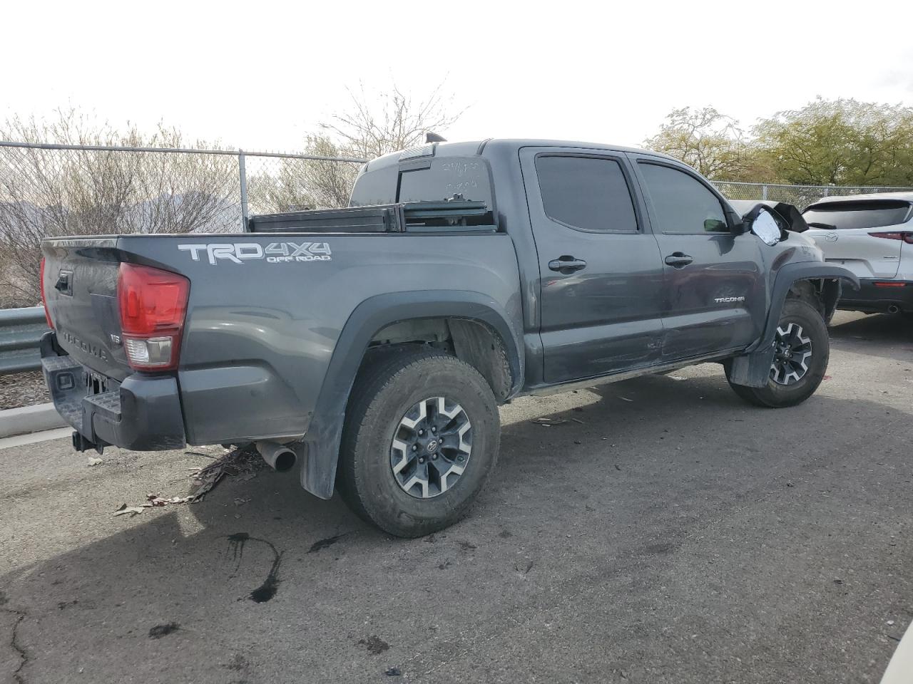 2017 Toyota Tacoma - Image 3