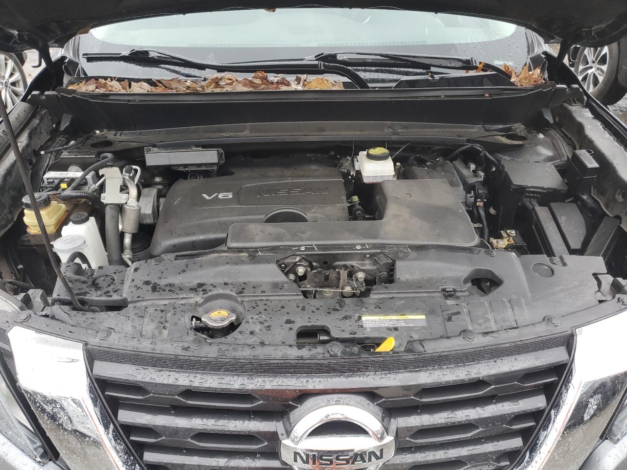 2018 Nissan Pathfinder - Image 12
