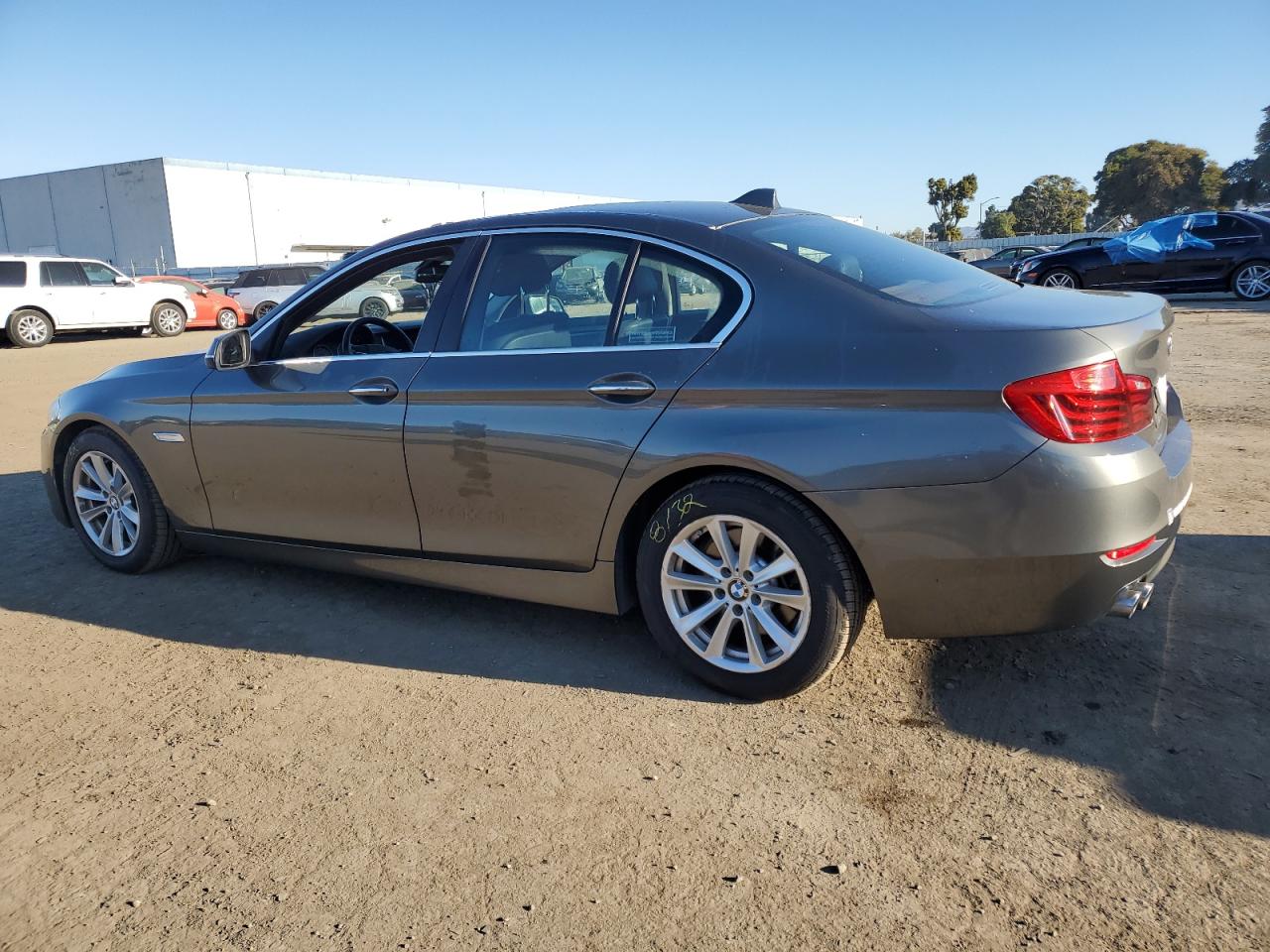 VIN WBA5A5C50ED504634 2014 BMW 5 SERIES no.2