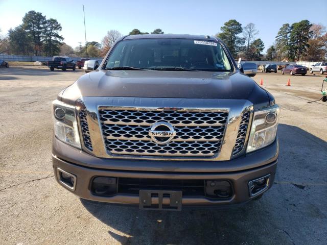  NISSAN TITAN 2017 tan