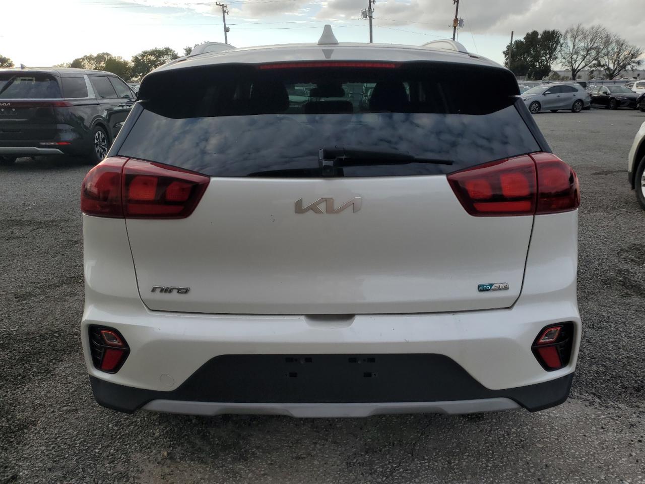 2022 Kia Niro Lx VIN: KNDCB3LC8N5501615 Lot: 85451224