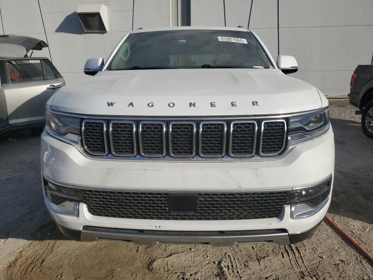 2022 Jeep Grand Wagoneer - Image 5